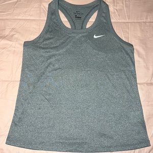 Women’s Nike The Nike Tee Dri-fit